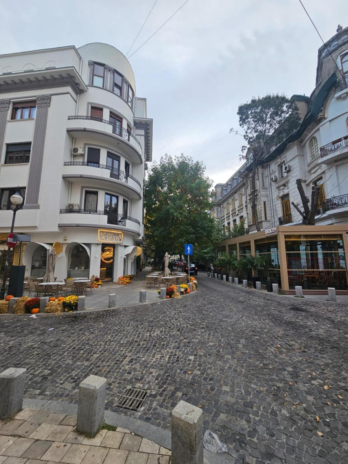 Heart Of City Center 4Br 2Bath 10 Pers Bucharest Luaran gambar